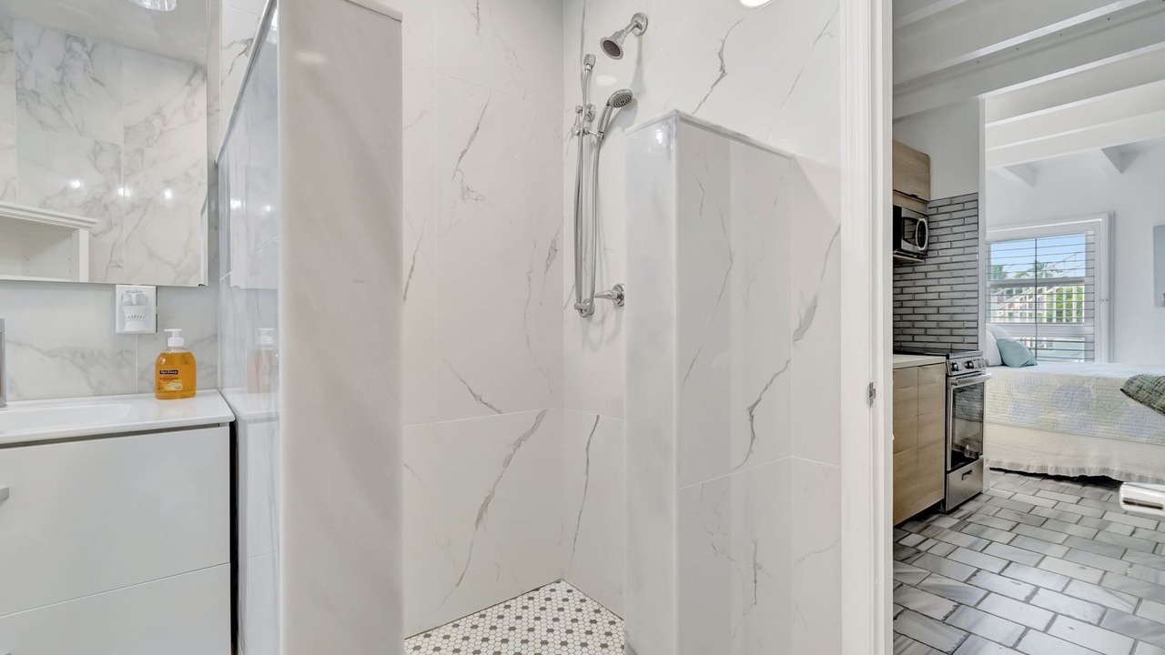 Photo of Bathroom in Ocean Ridge