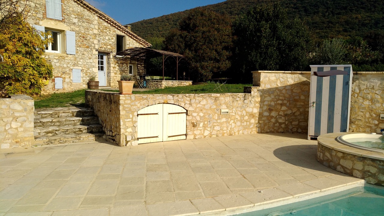 Photo of Outdoor in Savasse