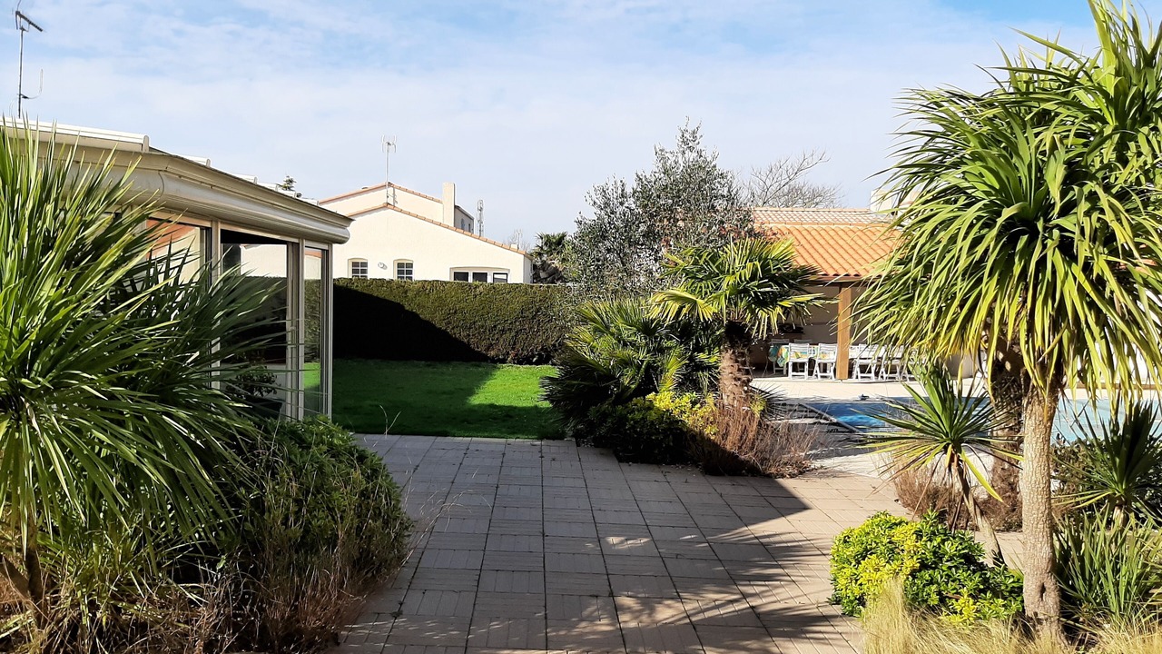Photo of Outdoor in Grosbreuil