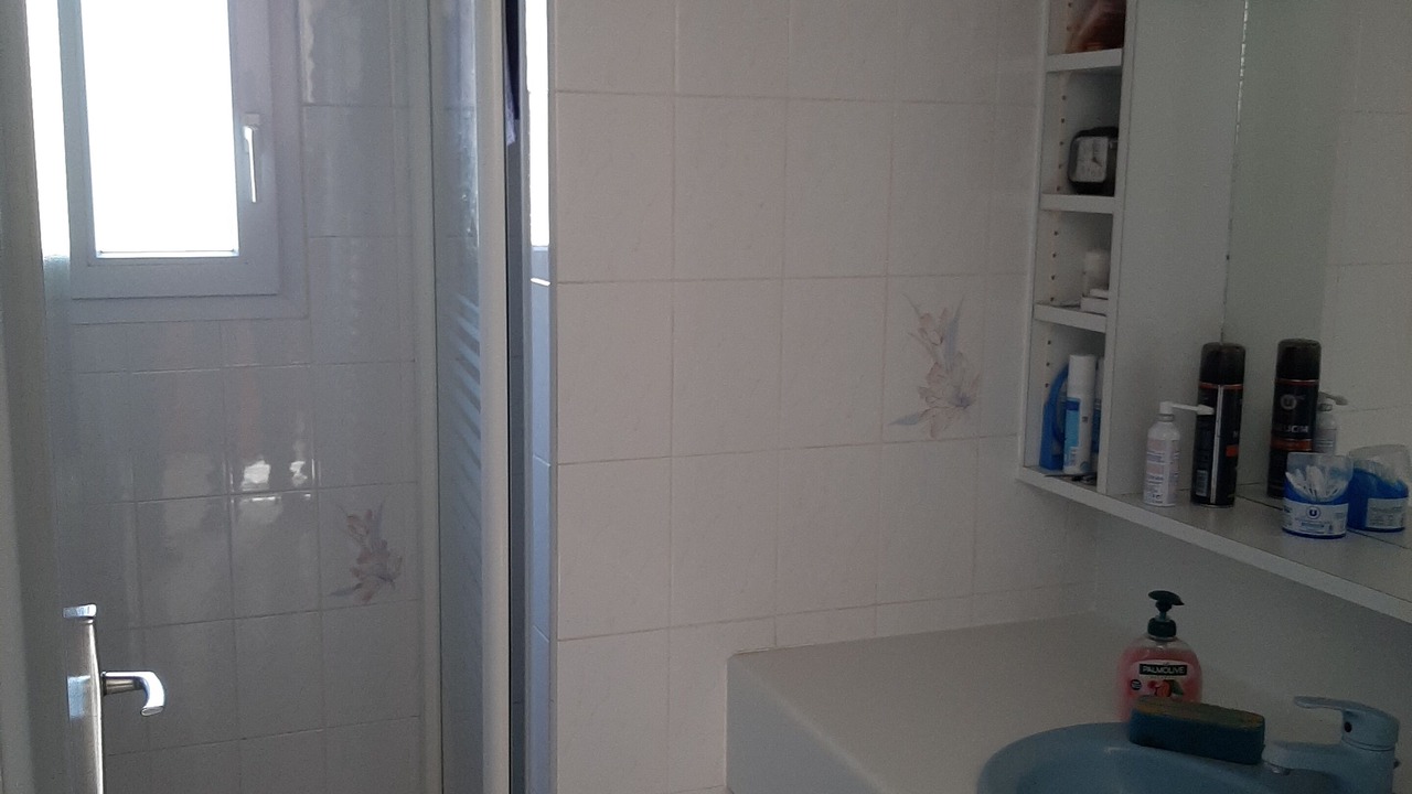 Photo of Bathroom in Grosbreuil