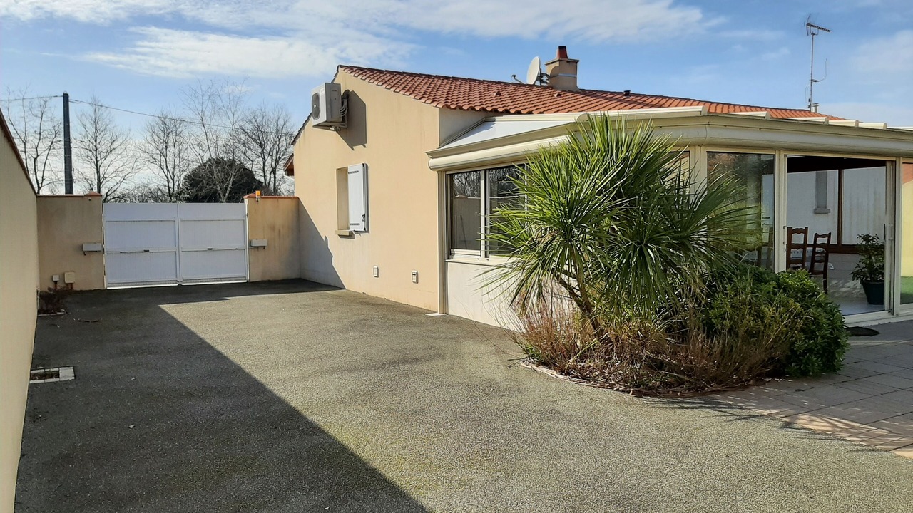 Photo of Outdoor in Grosbreuil