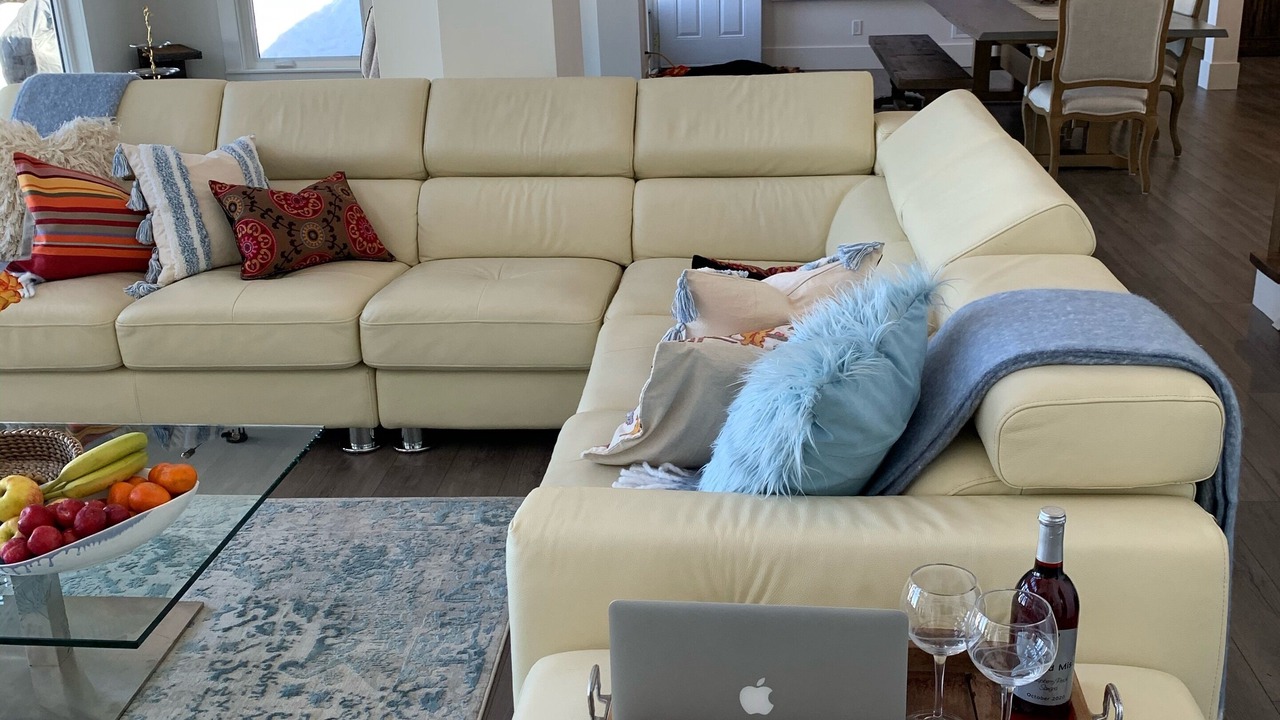 Photo of Livingroom in Strong