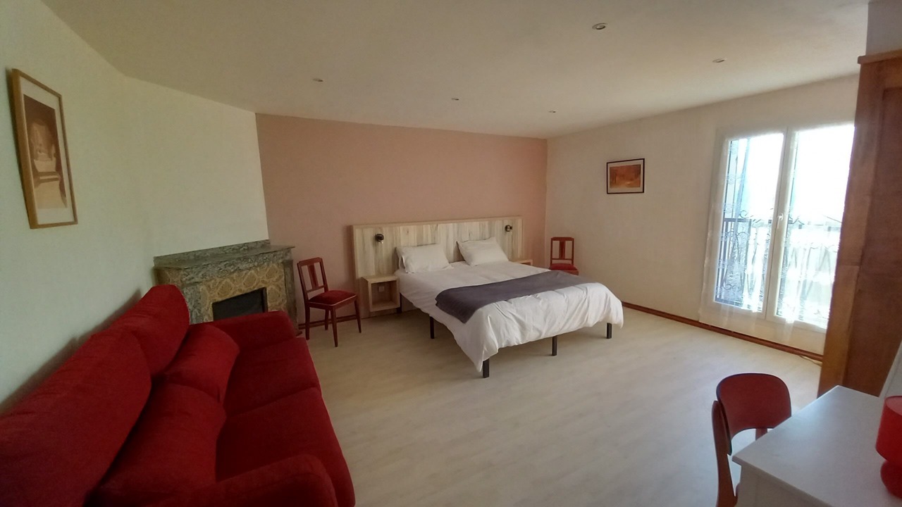 Photo of Bedroom in Cardeilhac