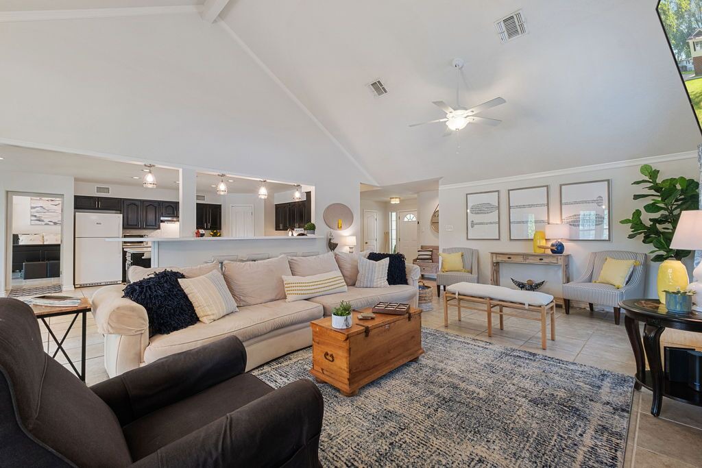 Photo of Livingroom in New Braunfels