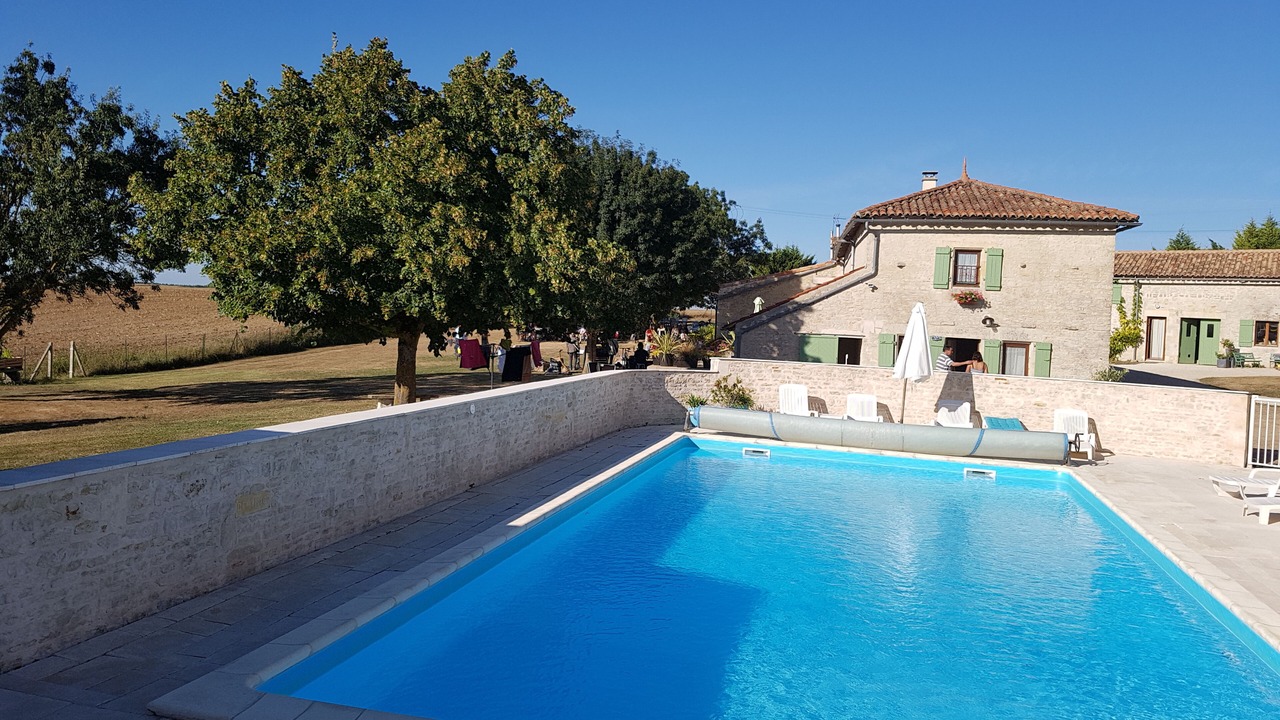 Photo of Outdoor in Saint-Pierre-d'Amilly