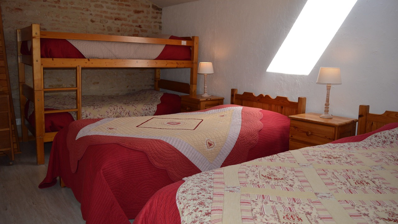 Photo of Bedroom in Saint-Pierre-d'Amilly