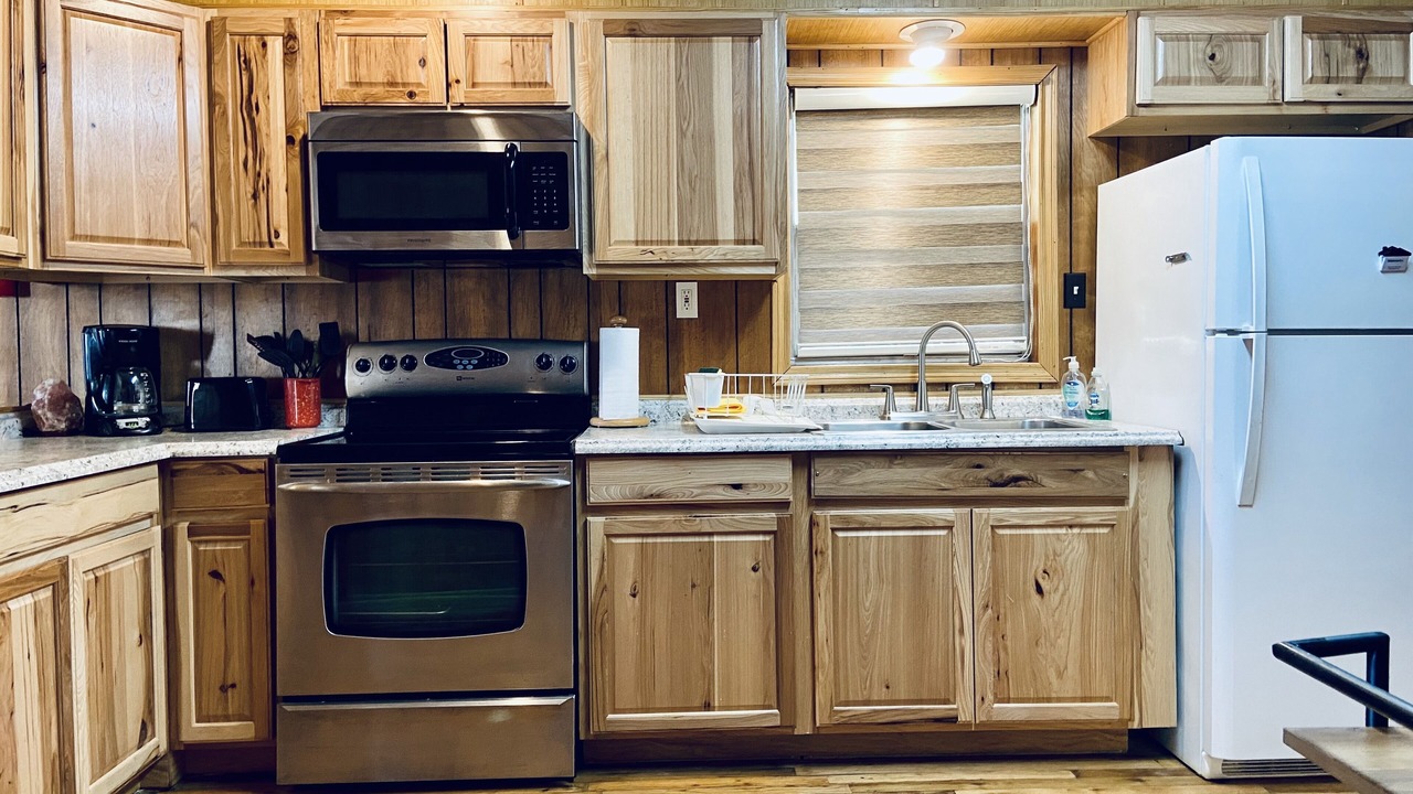 Photo of Kitchen in Leakey