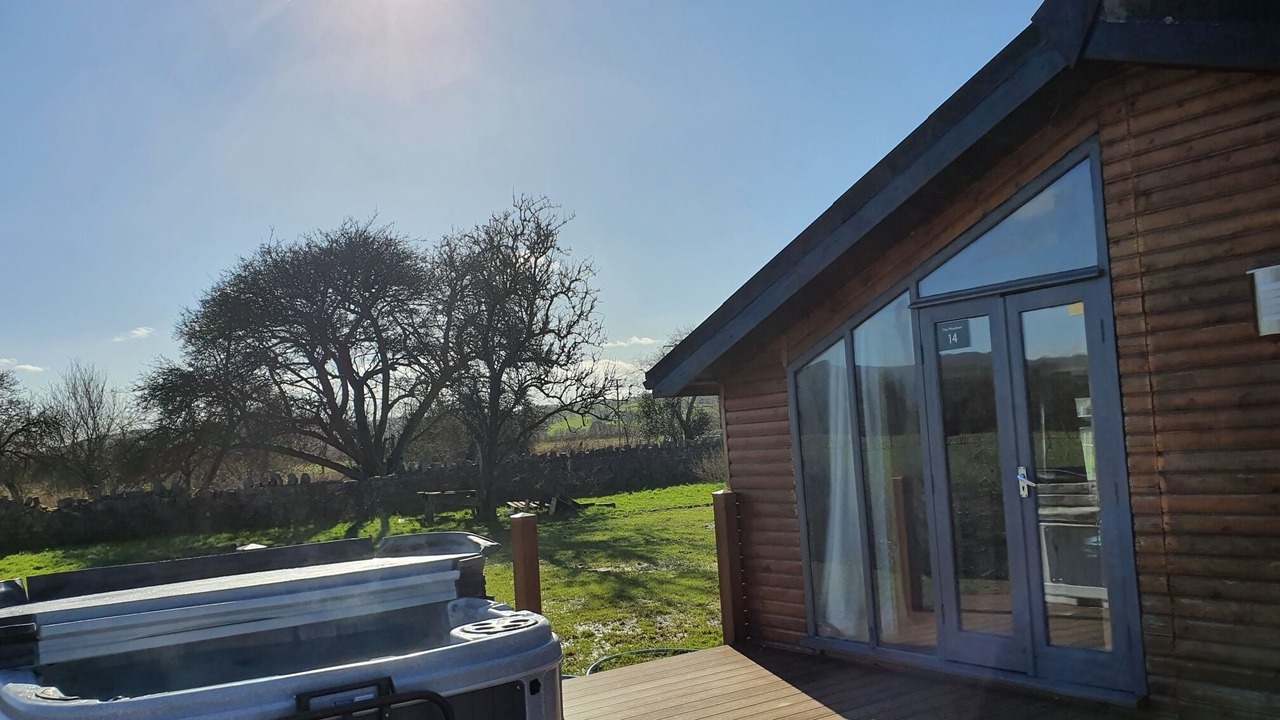 Photo of Patio Balcony in Llanychan