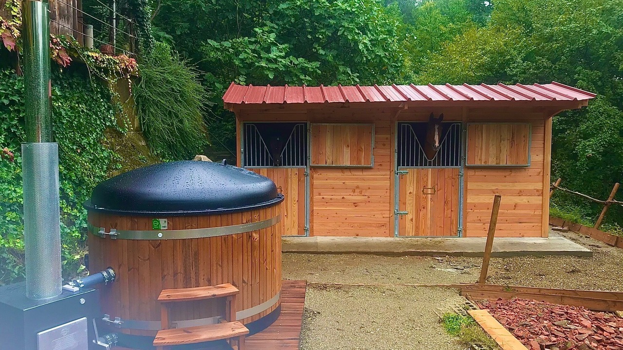 Photo of Outdoor in Moretel-de-Mailles