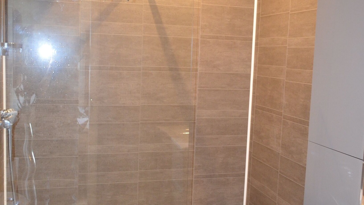 Photo of Bathroom in Moretel-de-Mailles