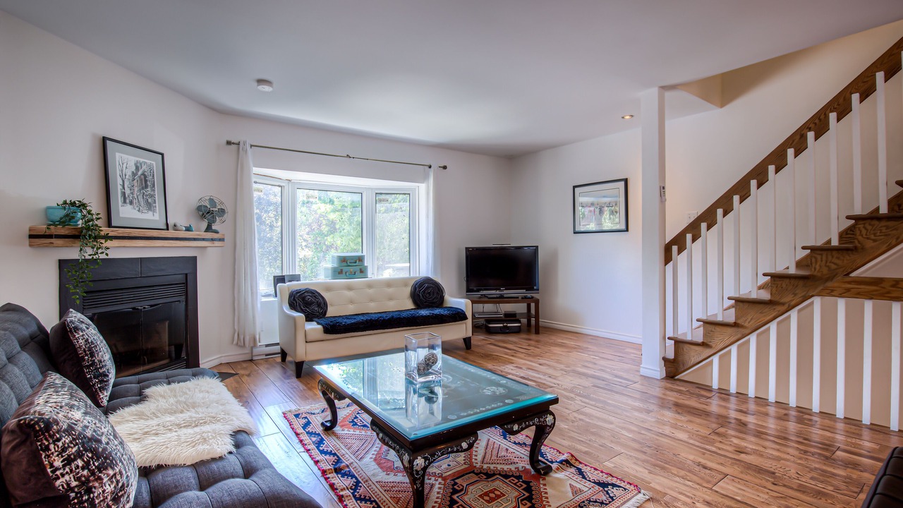 Photo of Livingroom in Little Burgundy