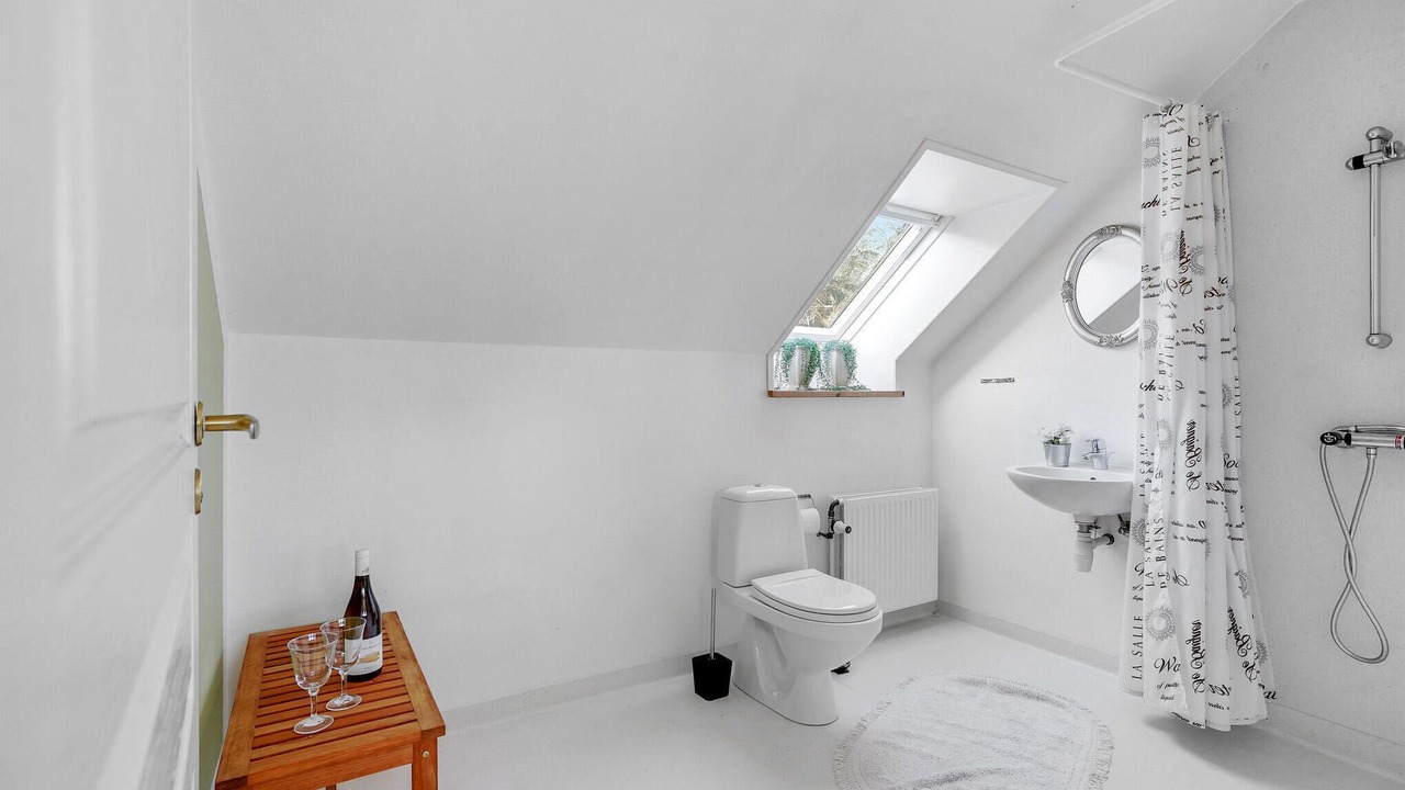 Photo of Bathroom in Frederikshavn