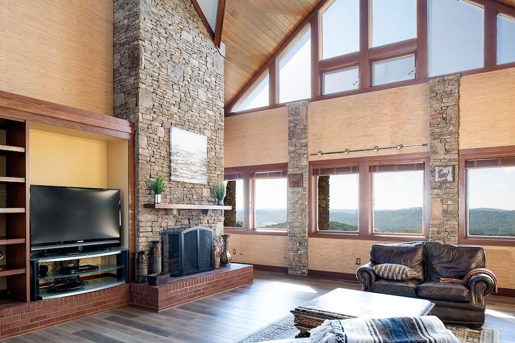 Photo of Livingroom in Andersonville
