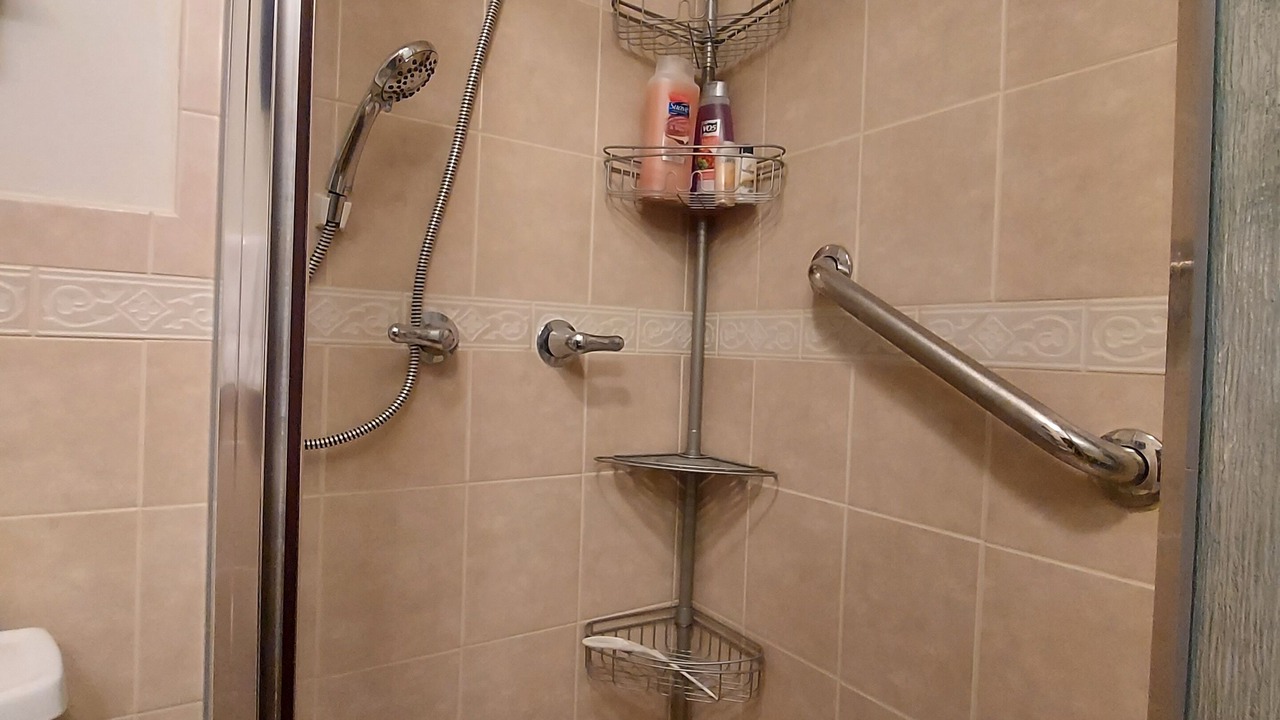 Photo of Bathroom in Camdenton