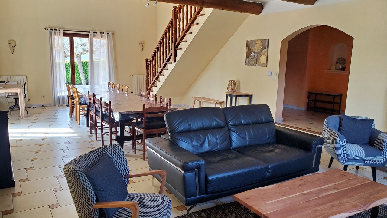 Photo of Livingroom in Mormoiron