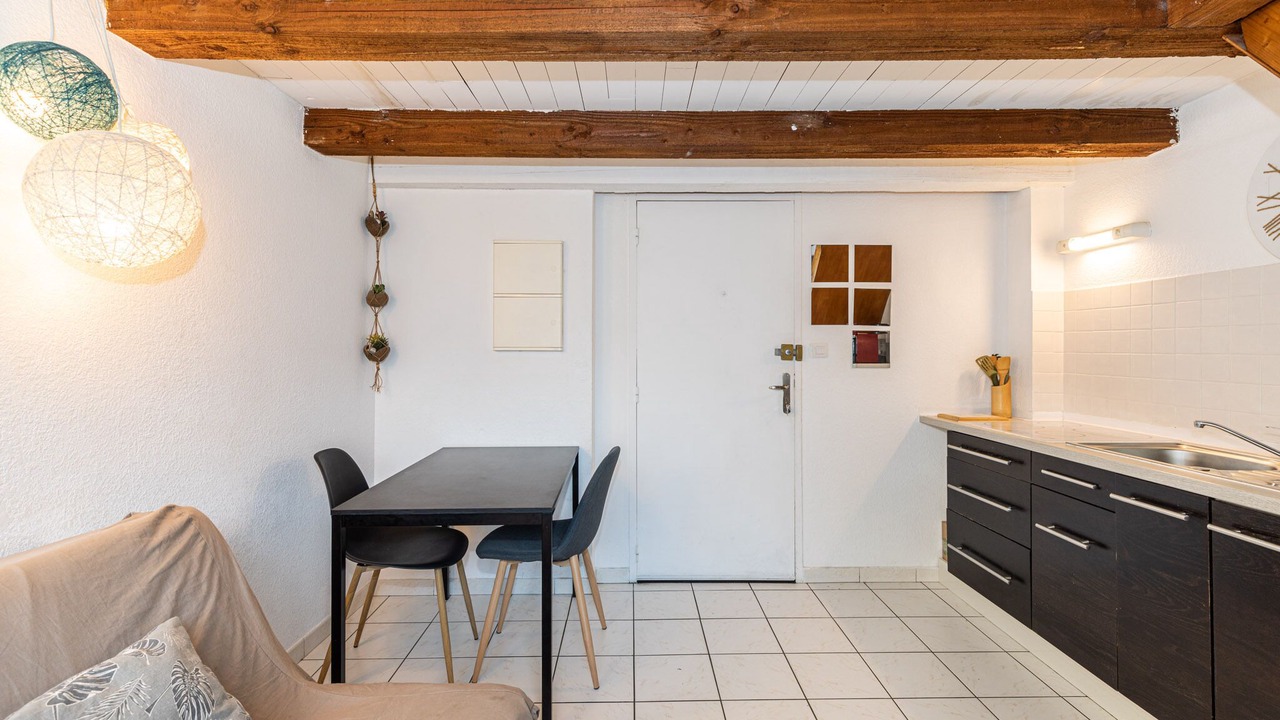 Photo of Others in Les Arceaux