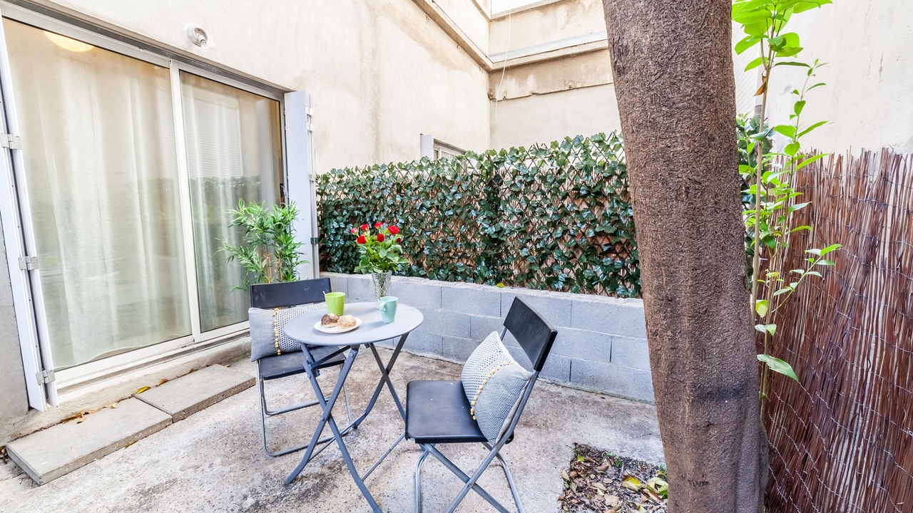 Photo of Outdoor in Les Arceaux