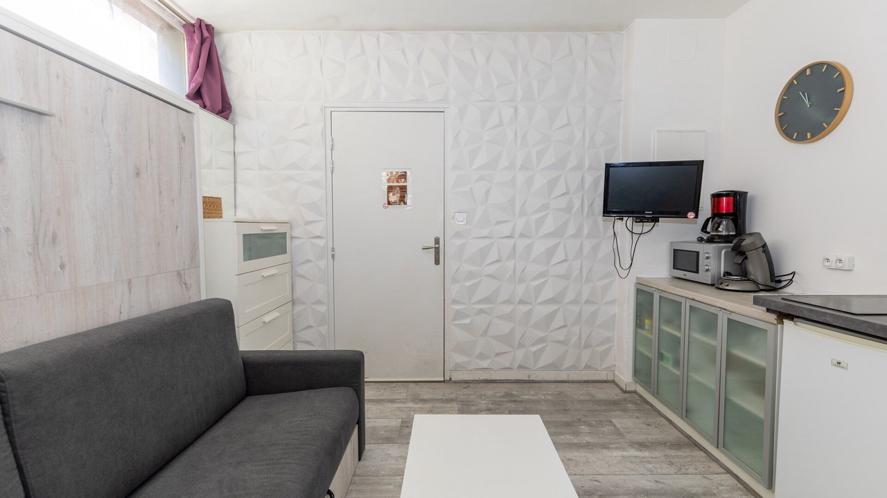 Photo of Livingroom in Les Arceaux