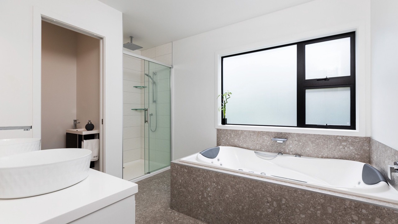 Photo of Bathroom in Oakura