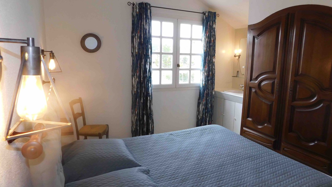 Photo of Bedroom in Villetelle