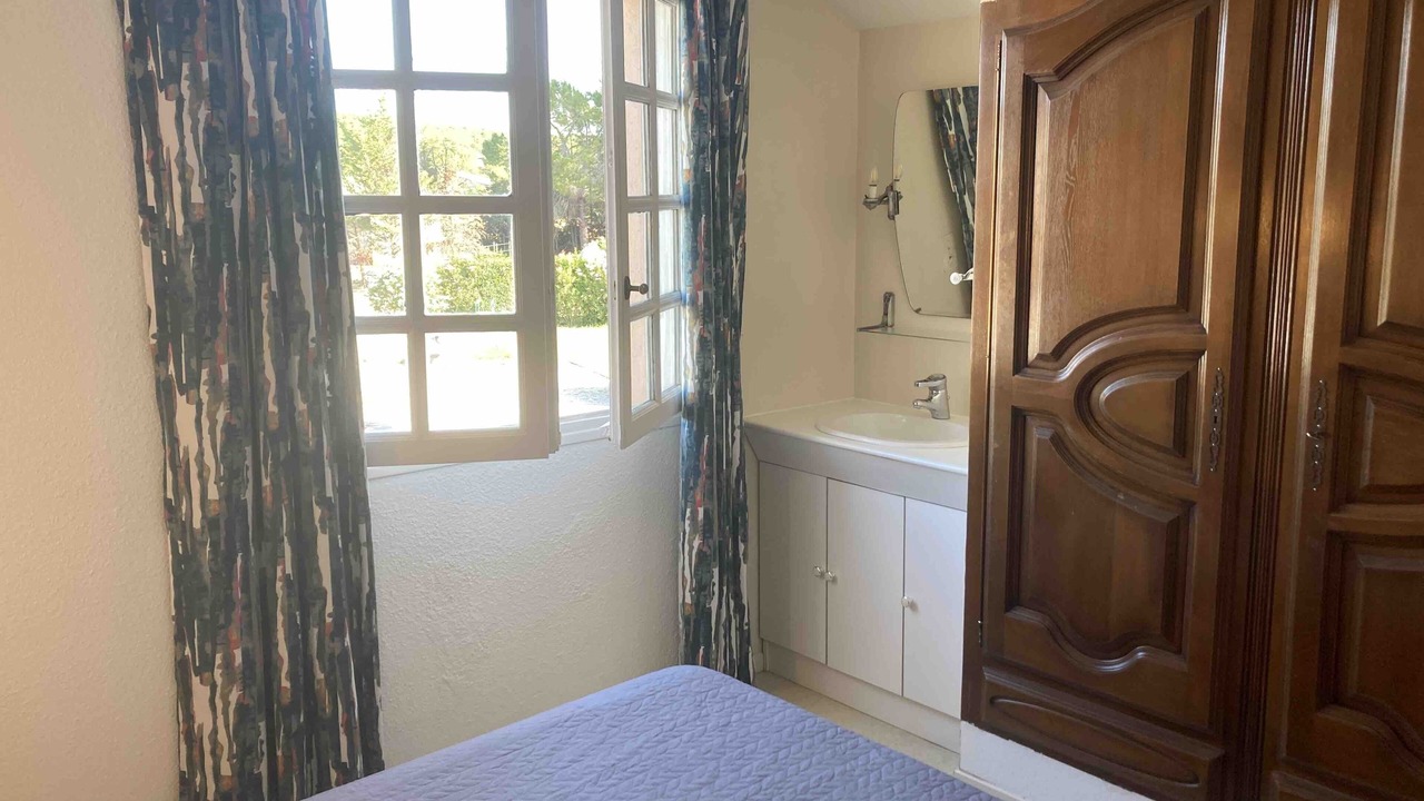 Photo of Bedroom in Villetelle