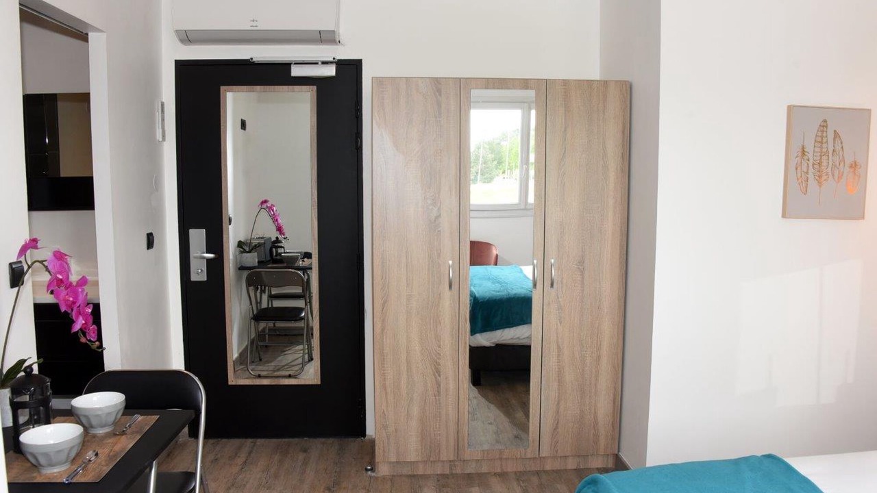 Photo of Bedroom in Langon