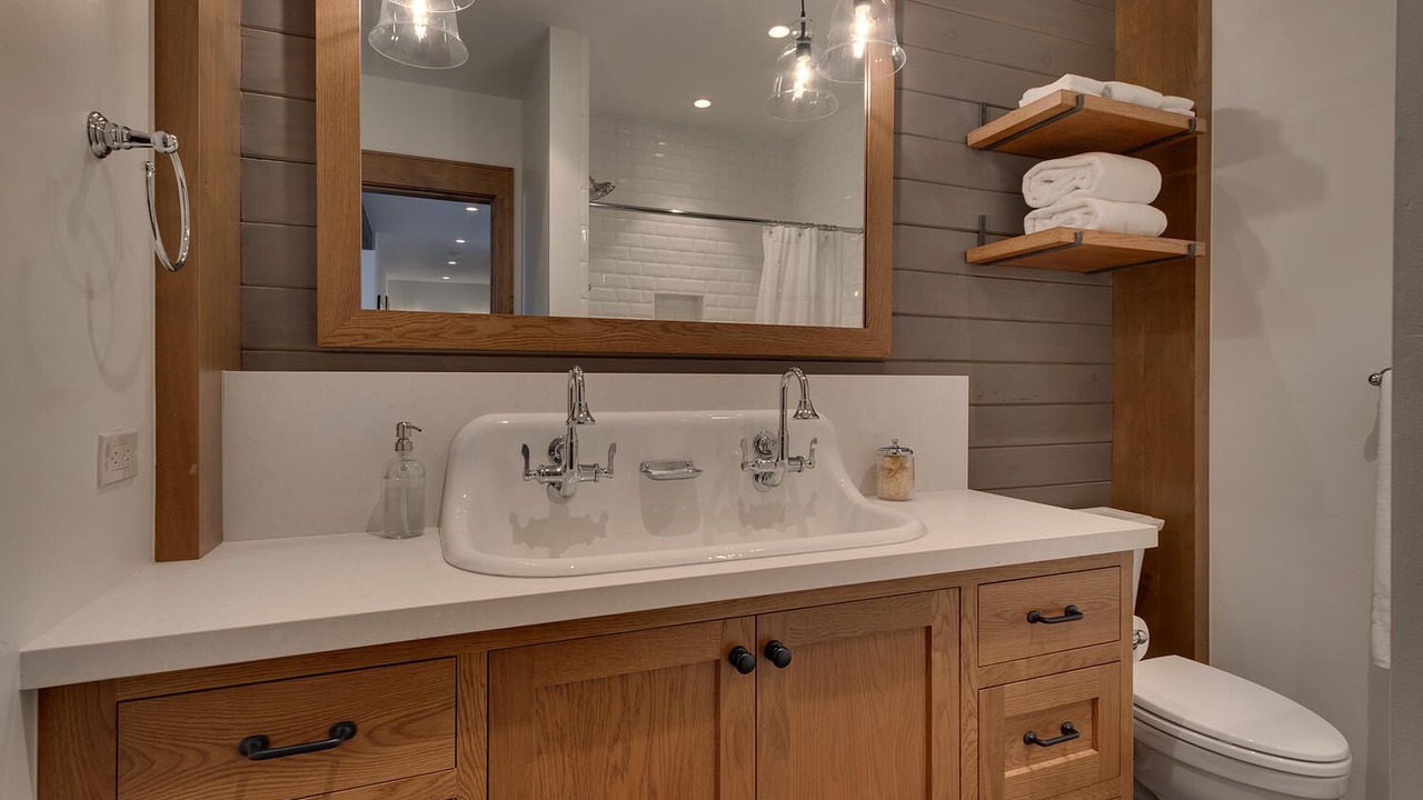 Photo of Bathroom in Tahoe City