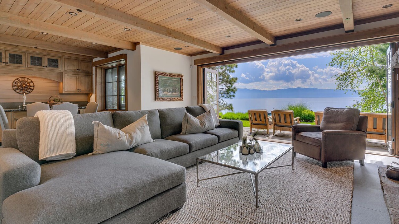 Photo of Livingroom in Tahoe City