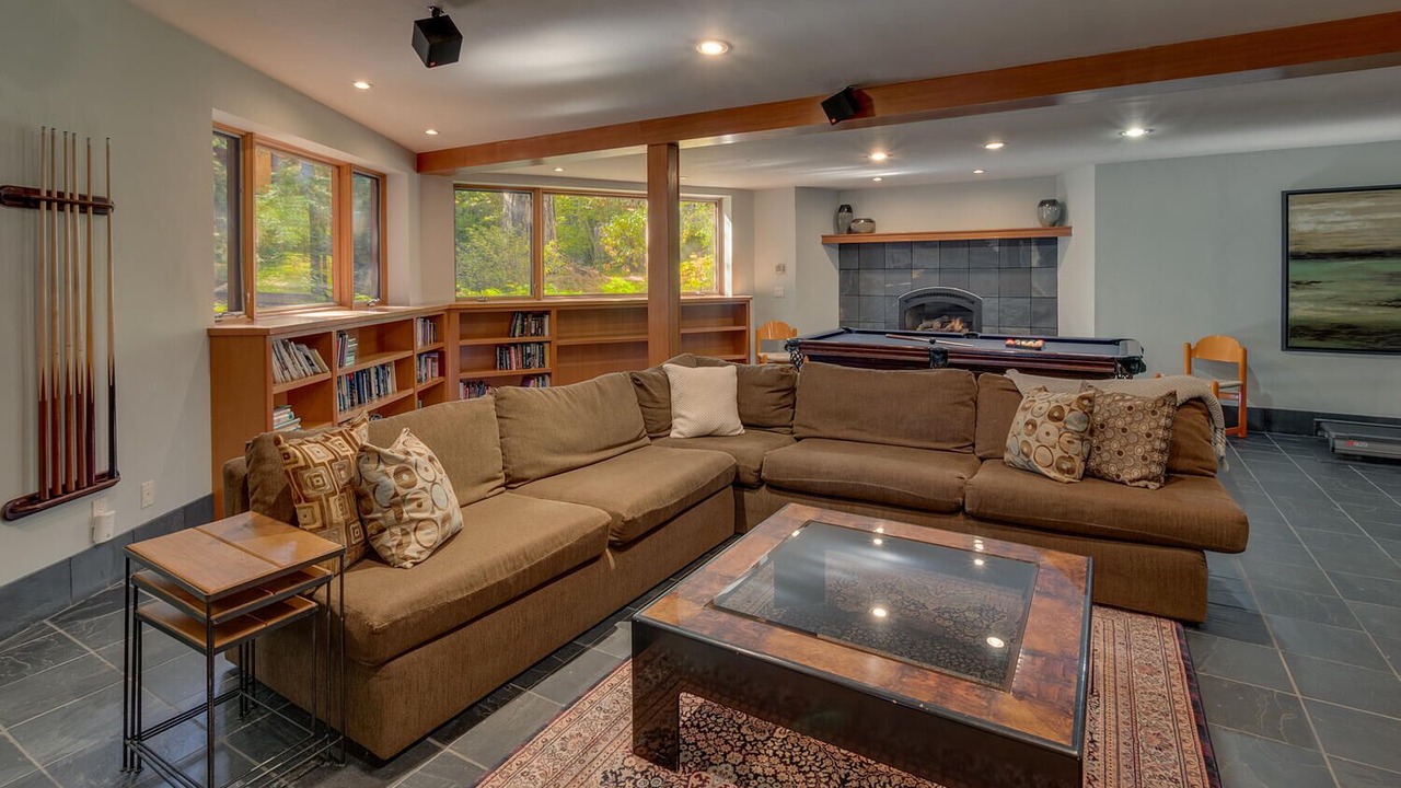 Photo of Livingroom in Carnelian Bay