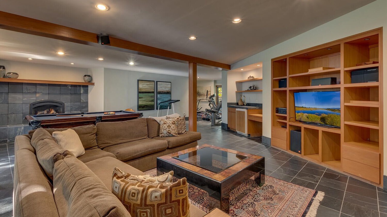 Photo of Livingroom in Carnelian Bay