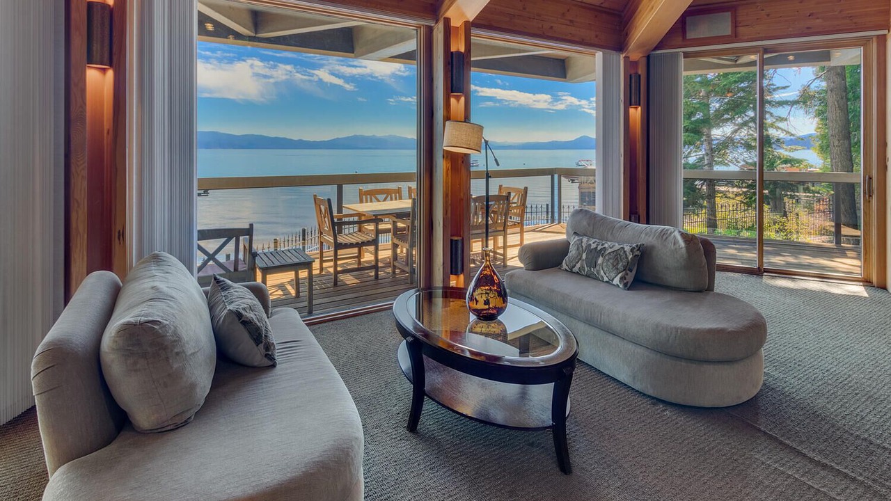 Photo of Livingroom in Carnelian Bay