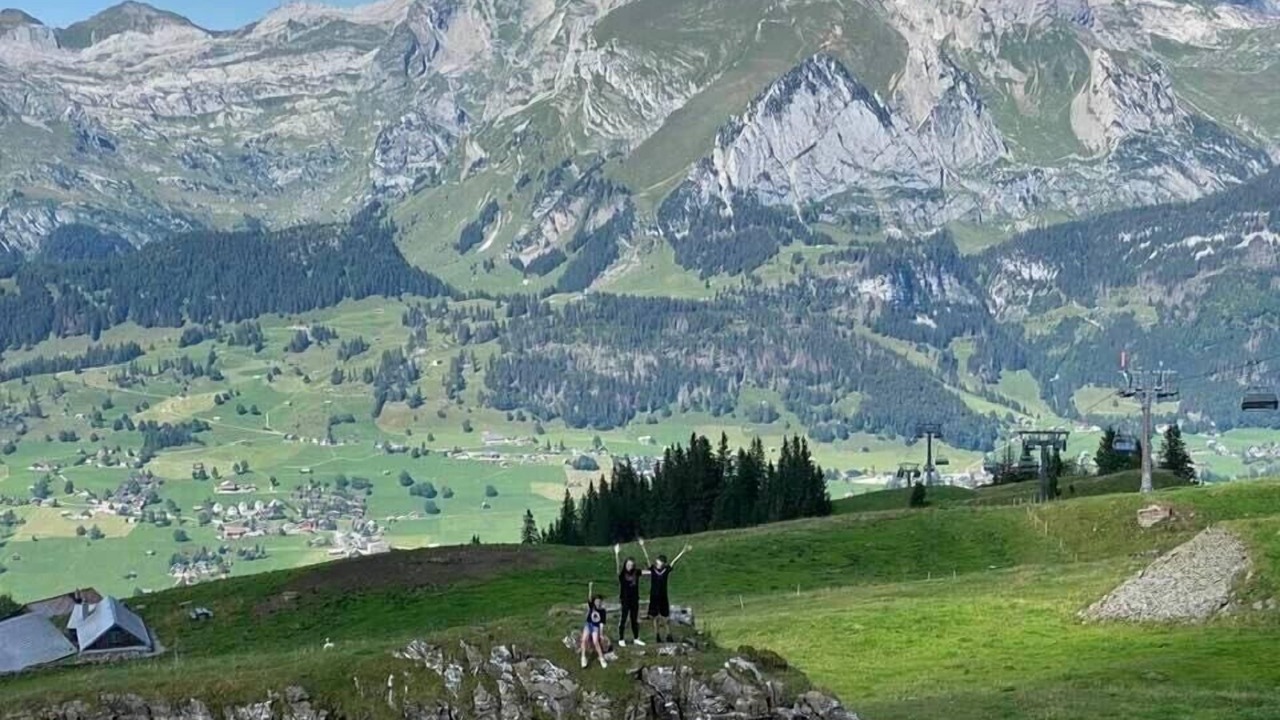Photo of Others in Unterwasser