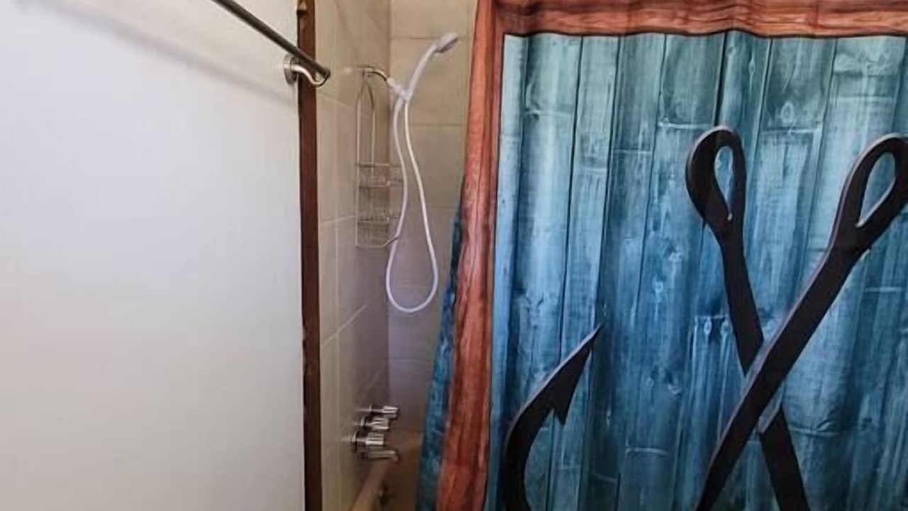 Photo of Bathroom in Wellston