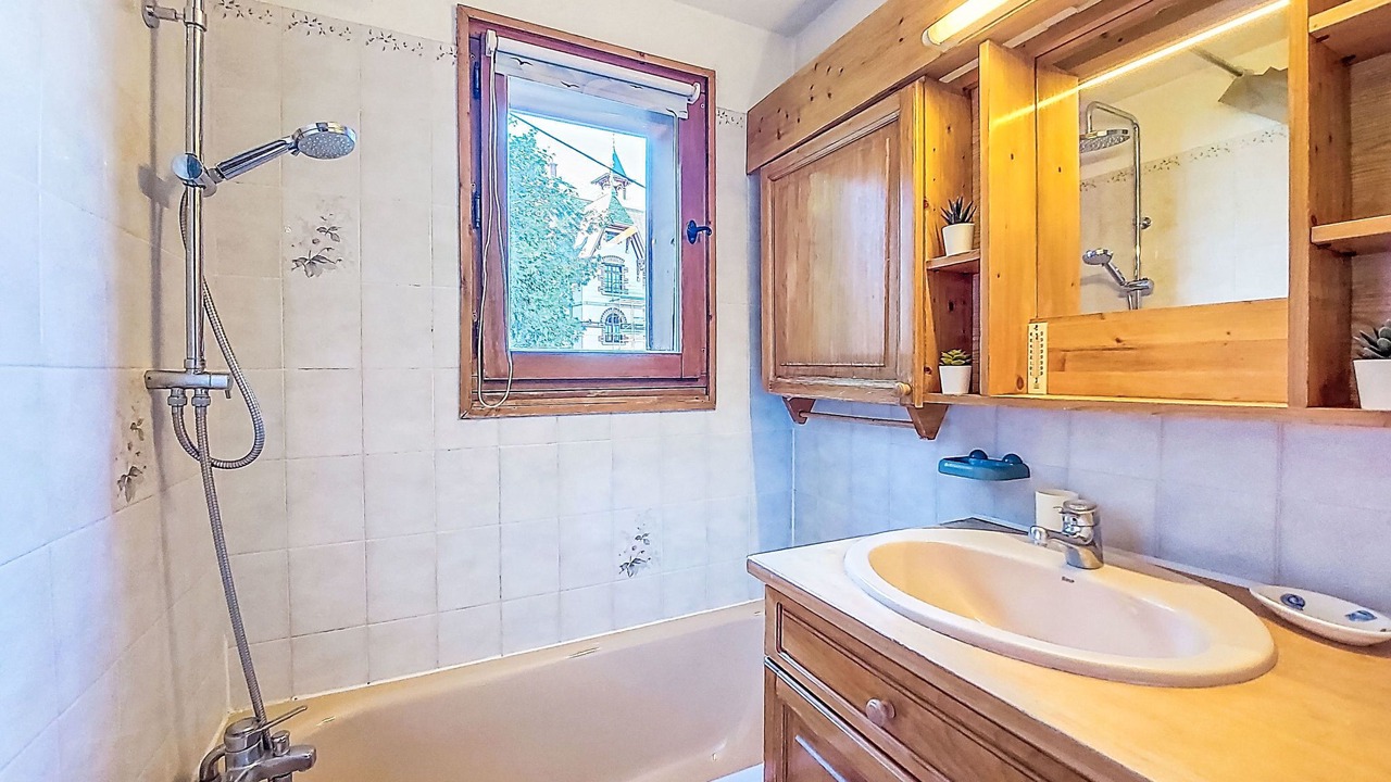 Photo of Bathroom in Saint-Gervais-les-Bains