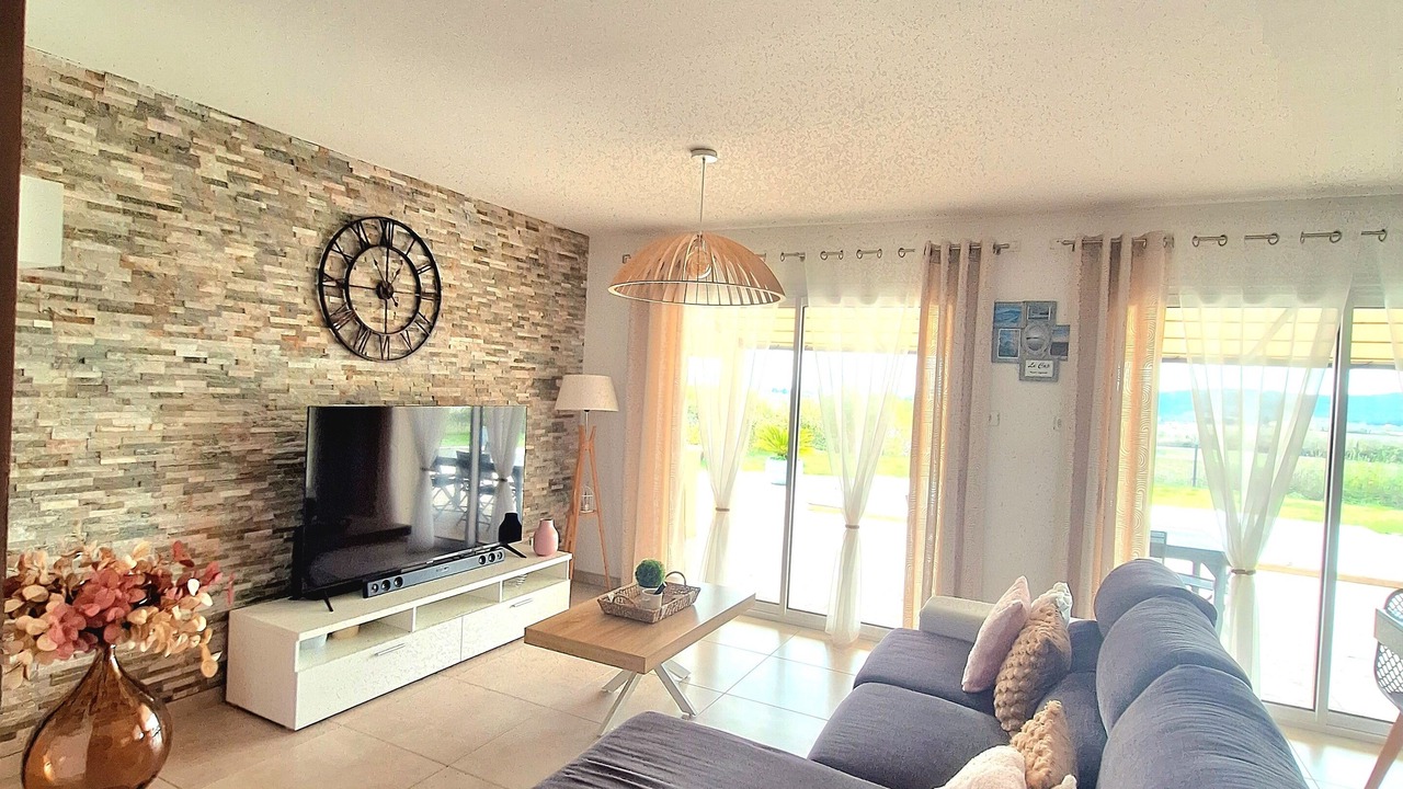 Photo of Livingroom in Saint-Pons-la-Calm