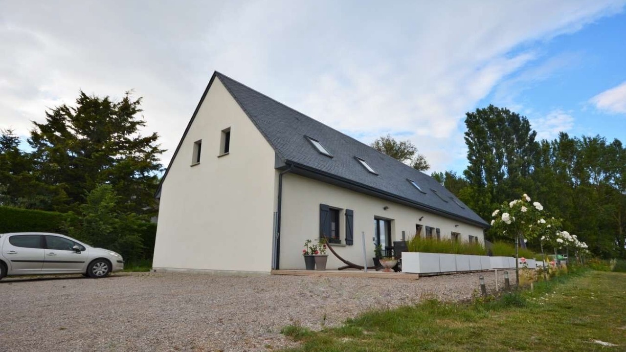 Photo of Outdoor in Saint-Quentin-en-Tourmont