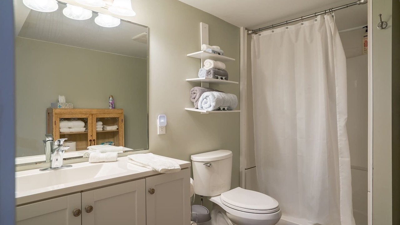Photo of Bathroom in Leamington