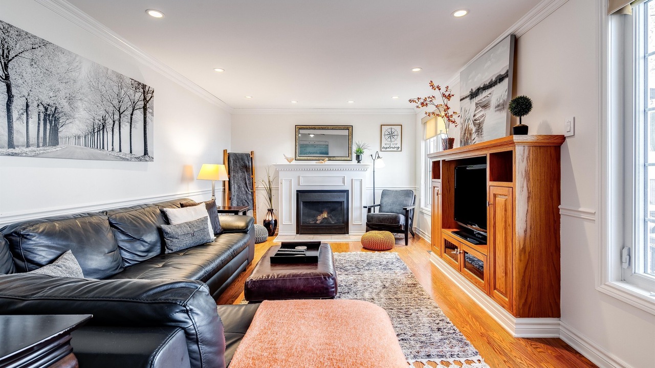 Photo of Livingroom in Leamington