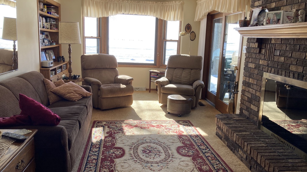 Photo of Livingroom in Fox Crossing