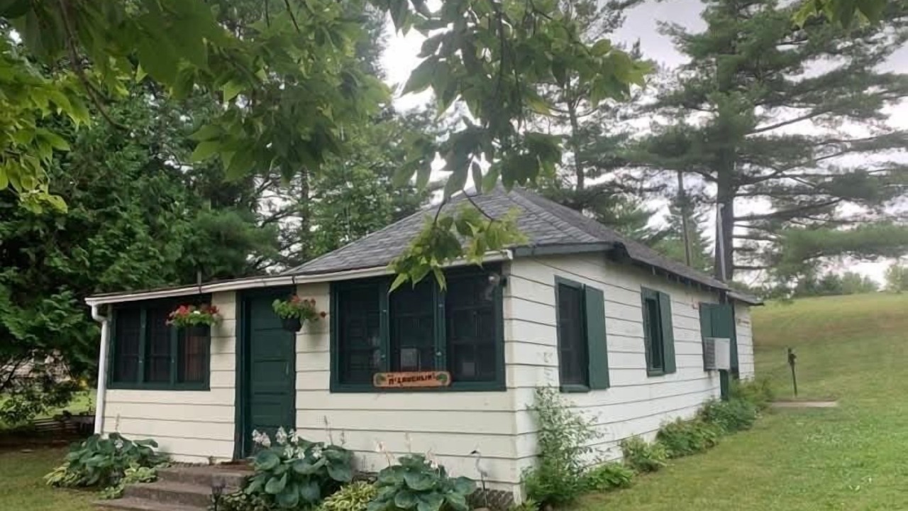Photo of Outdoor in Lakefield