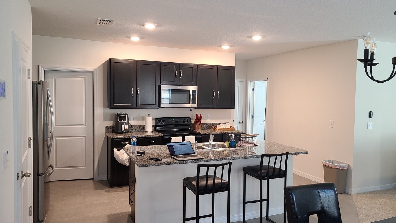 Photo of Kitchen in Bearss Plaza