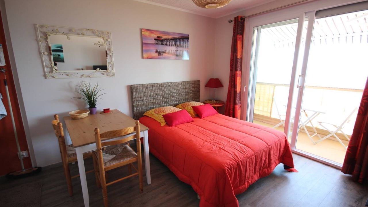 Photo of Bedroom in Portiragnes-Plage