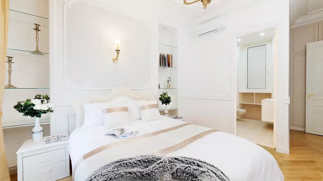Photo of Bedroom in Chaussee-d'Antin