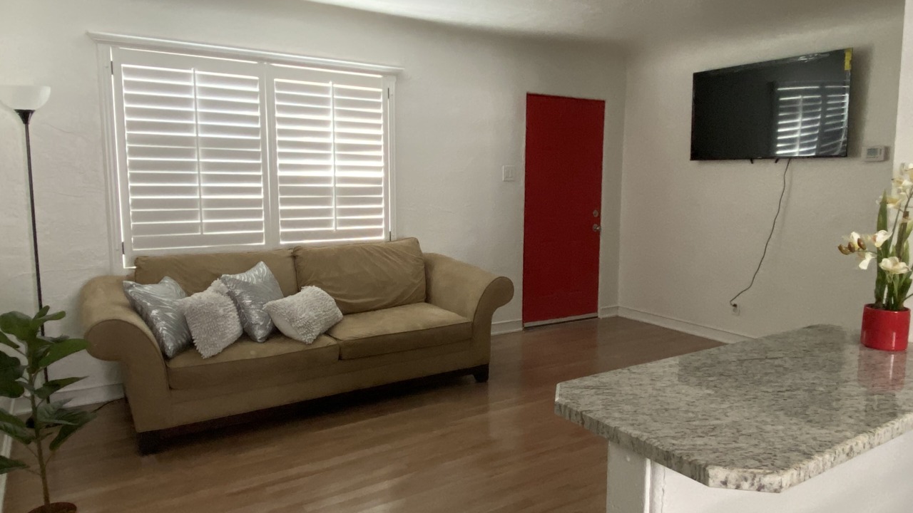 Photo of Livingroom in Pershing - Government Hill