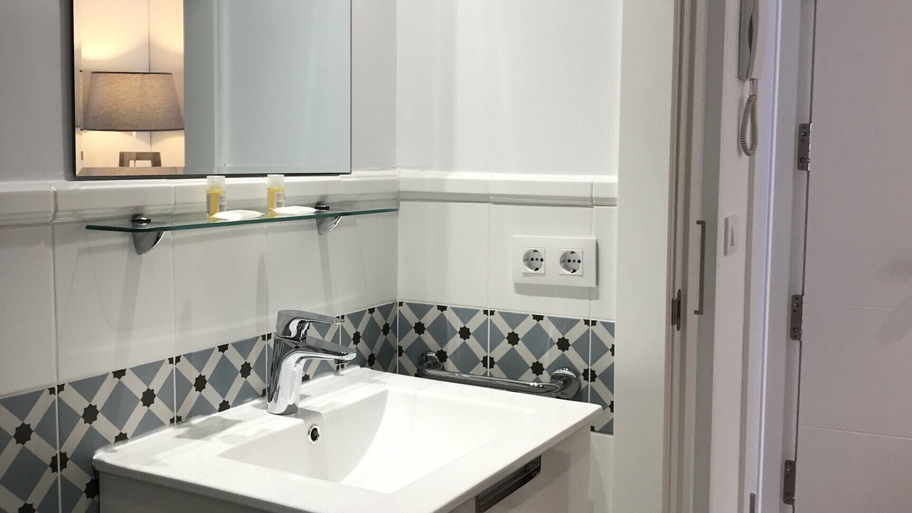 Photo of Bathroom in Old Town
