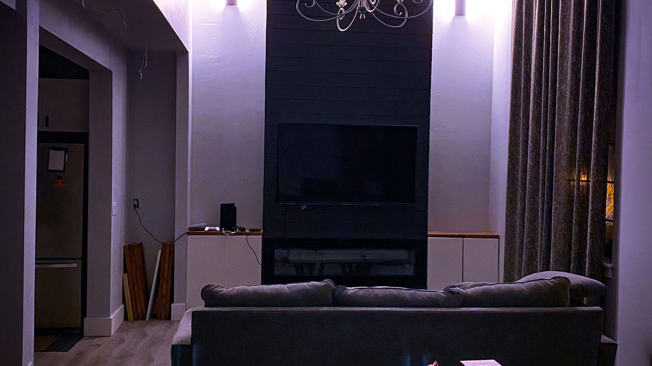 Photo of Livingroom in Draper