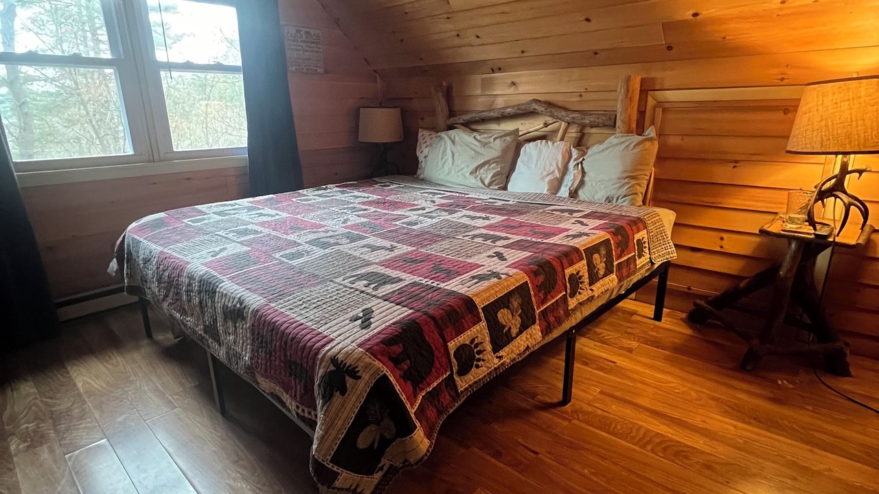 Photo of Bedroom in Lake George