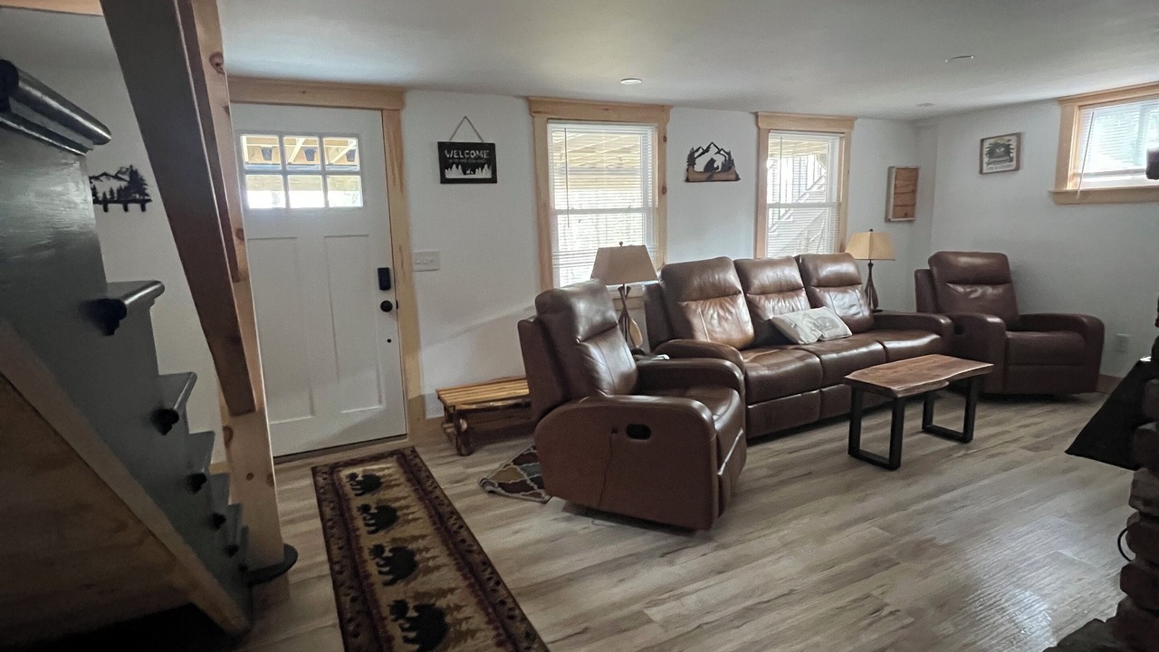 Photo of Livingroom in Lake George