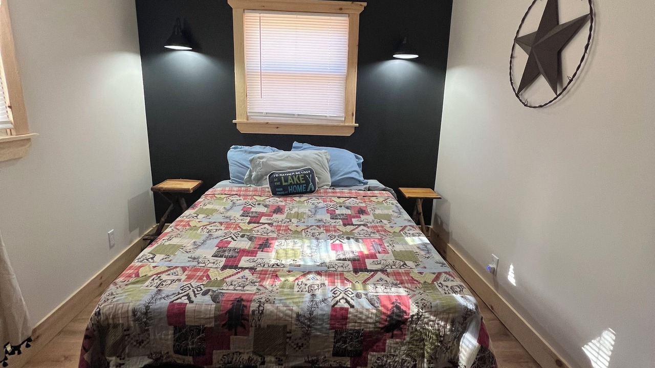 Photo of Bedroom in Lake George