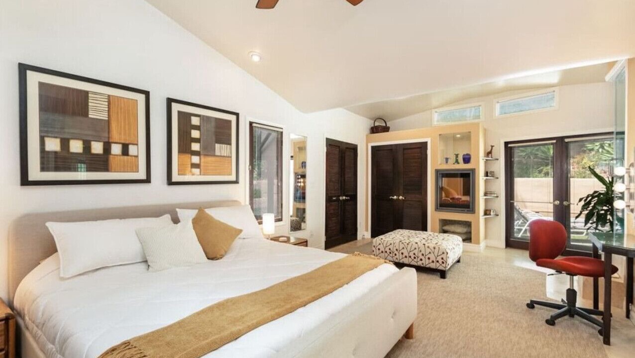 Photo of Bedroom in Los Angeles